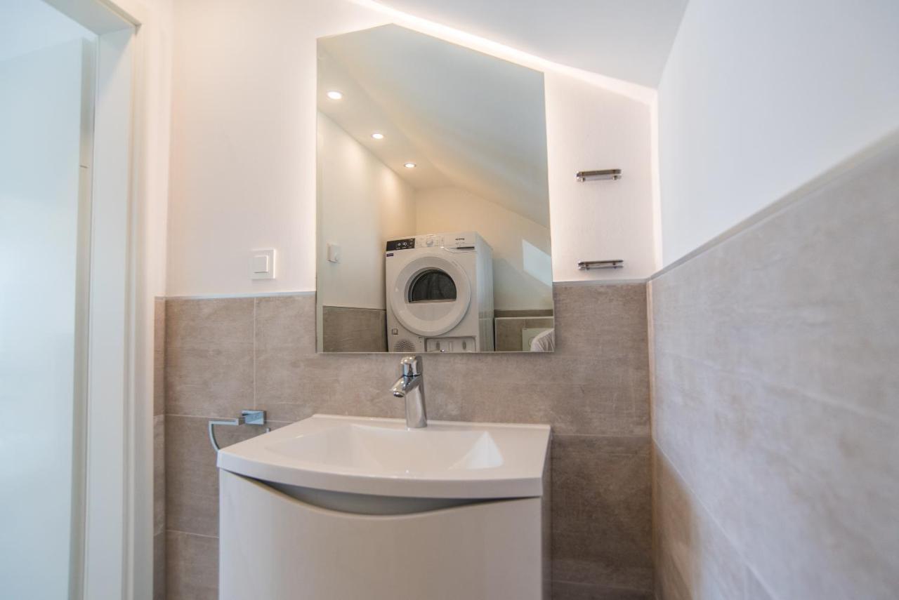 Elsa Apartments Celina Luaran gambar