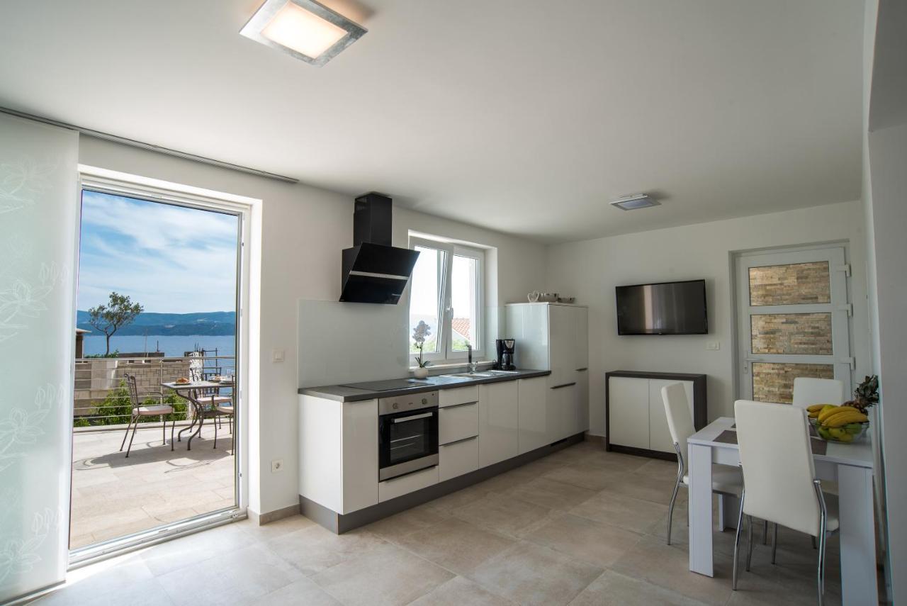 Elsa Apartments Celina Luaran gambar